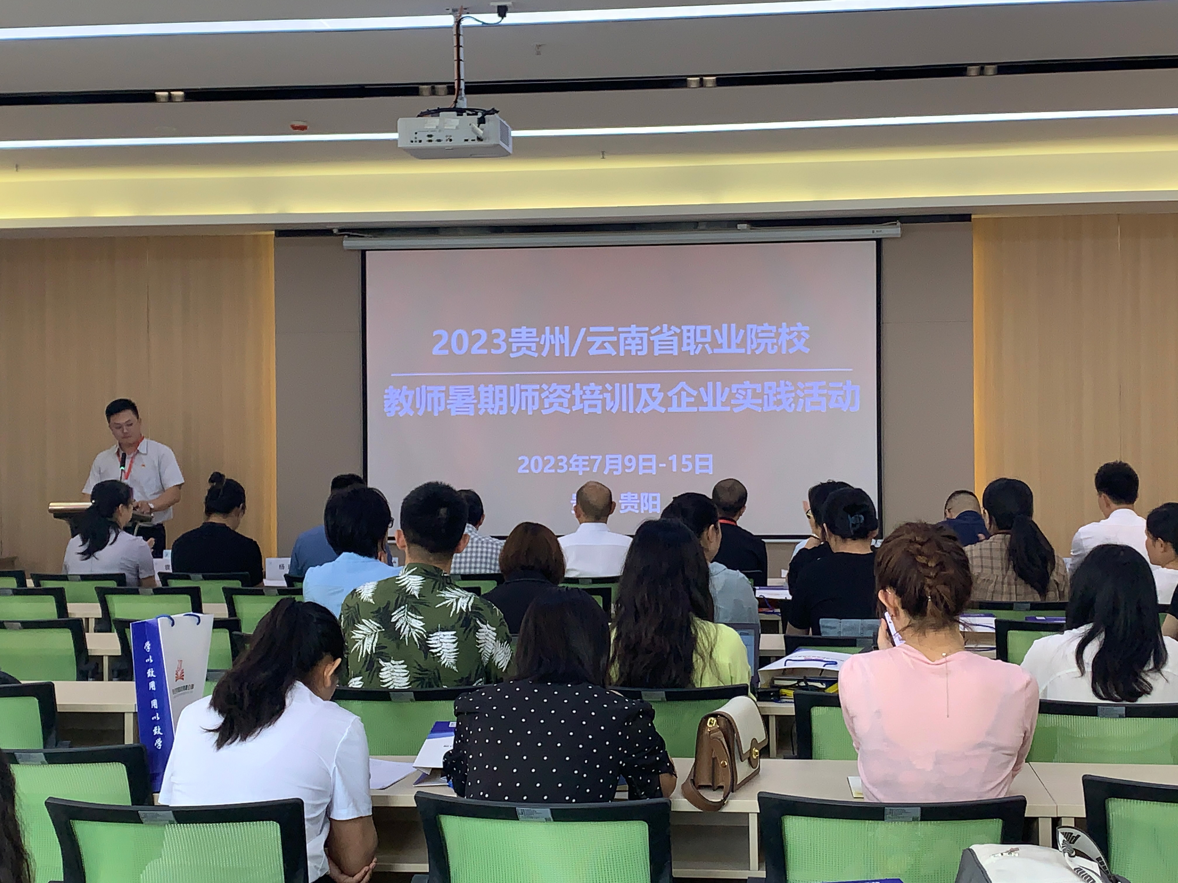 &#107;&#111;&#107;&#111;&#20307;&#32946;&#97;&#112;&#112;&#23448;&#32593;&#20837;&#21475;&#40;&#23448;&#26041;&#41;&#65;&#80;&#80;&#19979;&#36733;&#73;&#79;&#83;&#47;&#65;&#110;&#100;&#114;&#111;&#105;&#100;&#36890;&#29992;&#29256;&#47;&#25163;&#26426;&#97;&#112;&#112;
